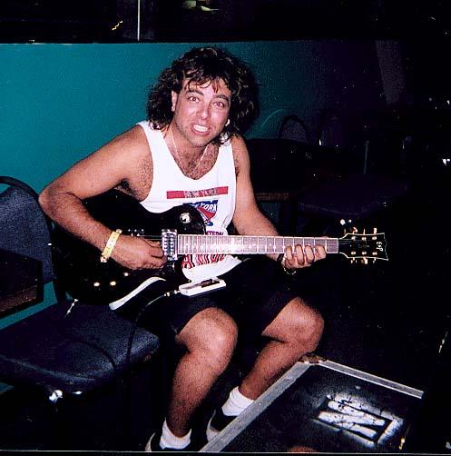 anthony.jpg (50936 bytes)